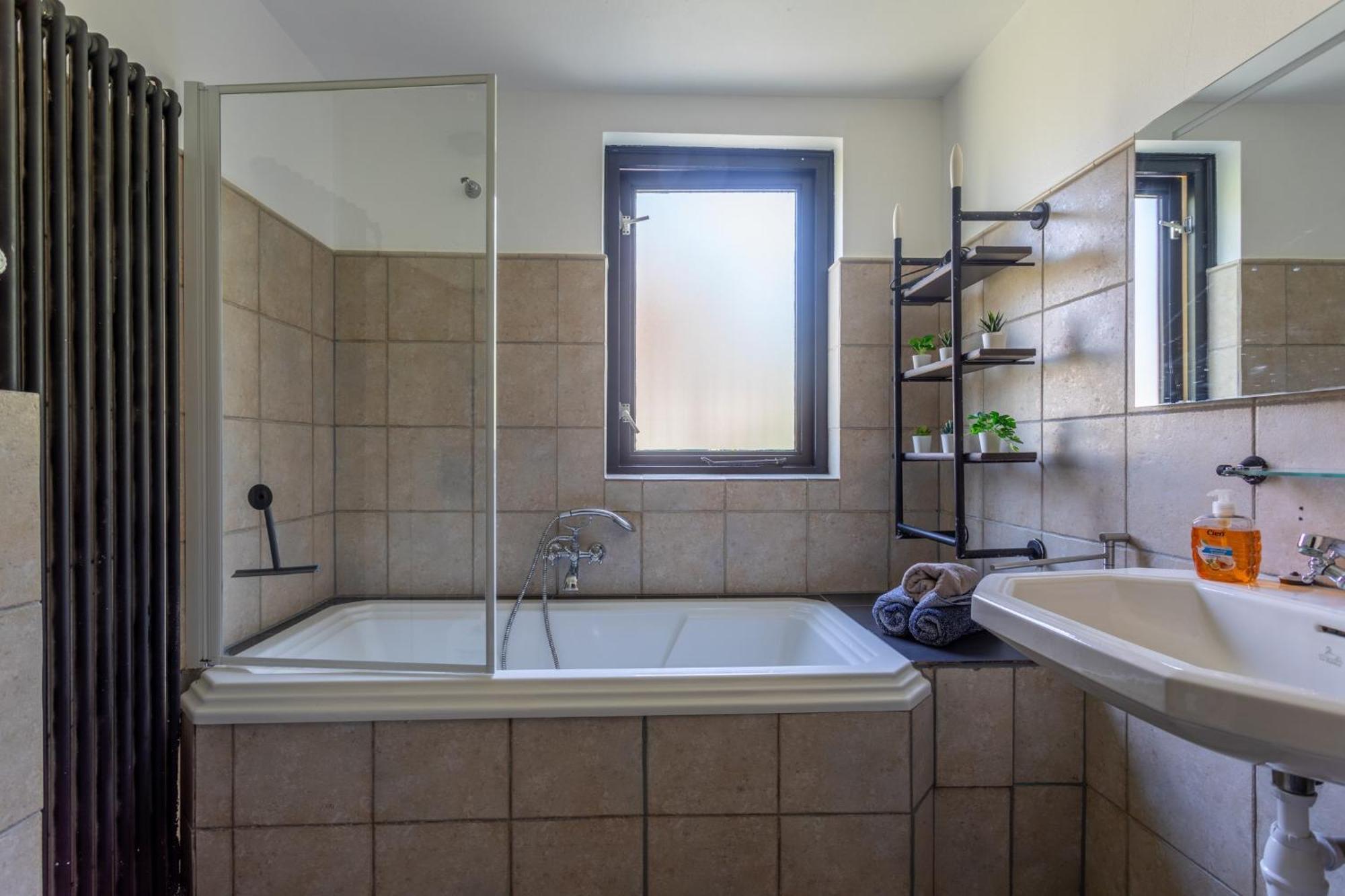 La Casa Pacha Mama Sauna En Hottub Ewijk Exterior photo